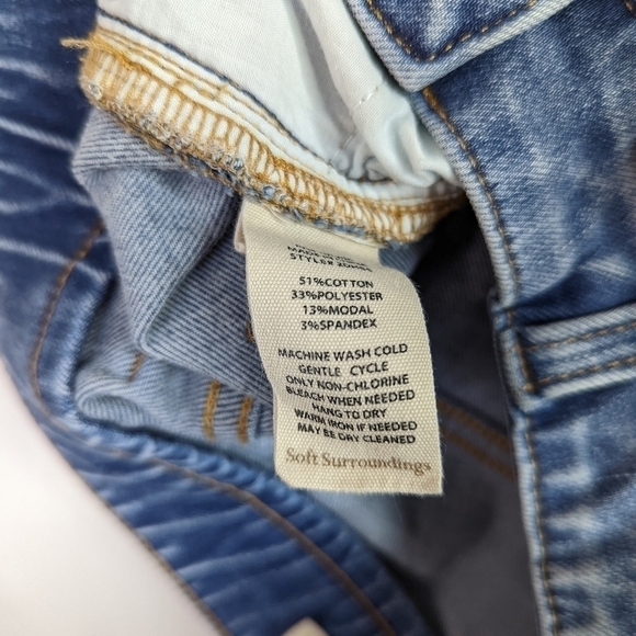 Soft Surroundings Ultimate Denim Straight High Rise Pull On Jeans Light Wash - Picture 4 of 9